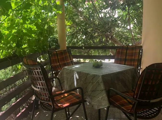 Nyaraló House For Holidays Kozul Ražanac