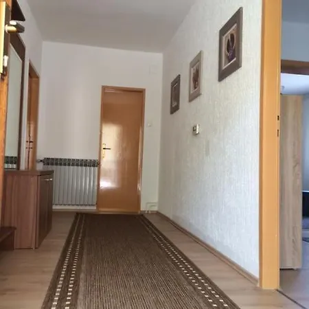 House For Holidays Kozul Vakantiehuis Ražanac