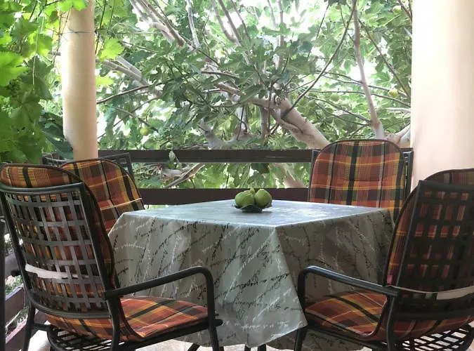 House For Holidays Kozul 別荘 Ražanac